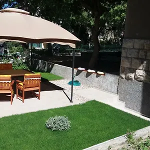 https://garden-apartment-vanya.splithotels.org